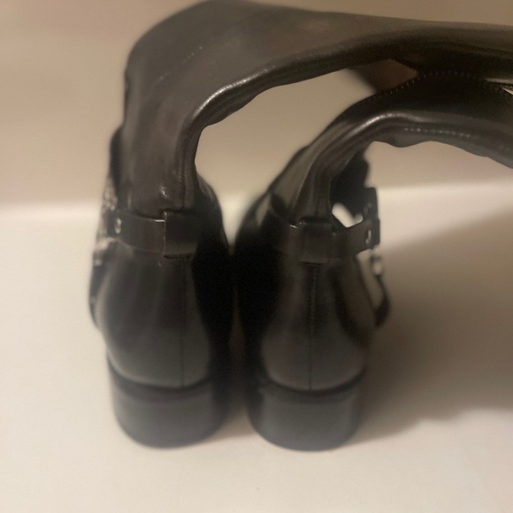 Michael Kors Fulton harness nice boots good condition Buy it before the cold - Picture 4 of 14